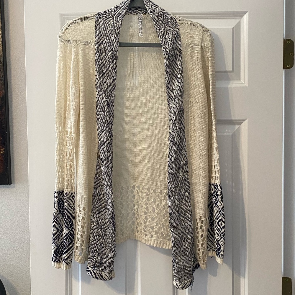 Lightweight Cardigan